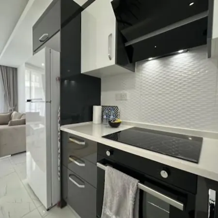 Suncity 24, 2 Bedroom Luxry By Myguest Cyprus *