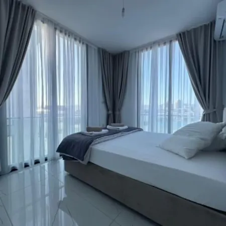 Apartament Suncity 24, 2 Bedroom Luxry By Myguest Cyprus *